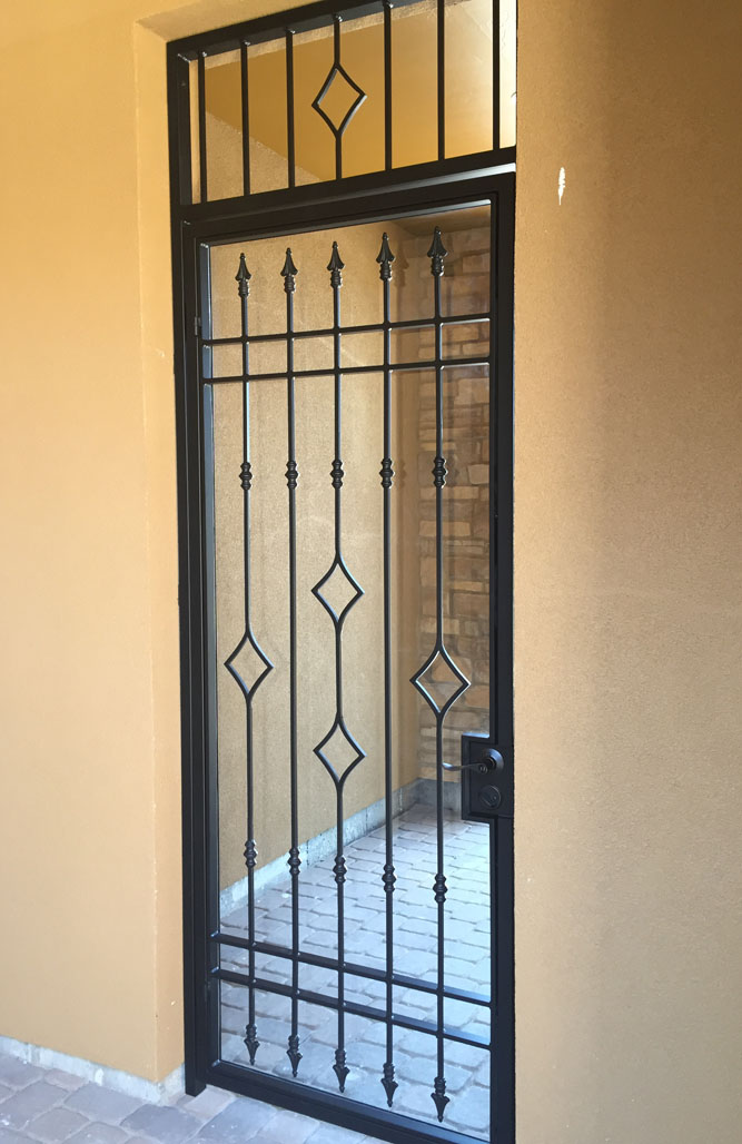 door gate with glass and transom
