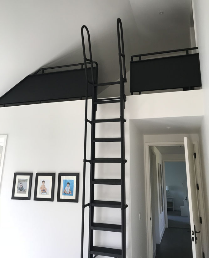 loft ladder and privacy rails baluster
